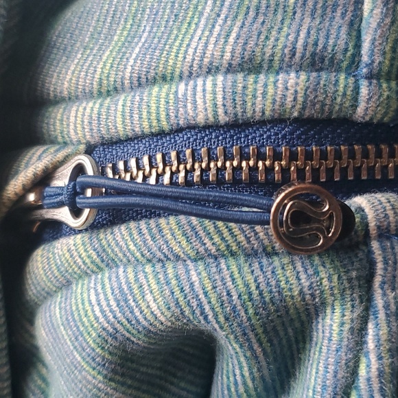 Lululemon Scube Hoodie size 6 - Picture 4 of 8